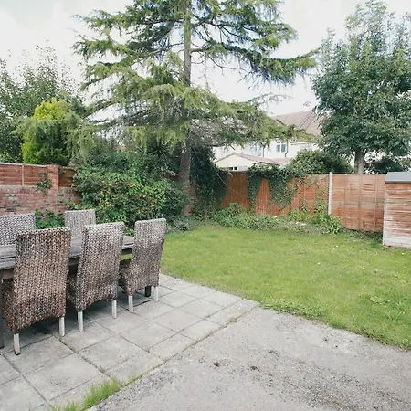 39 Court Rd Holiday home Bristol
